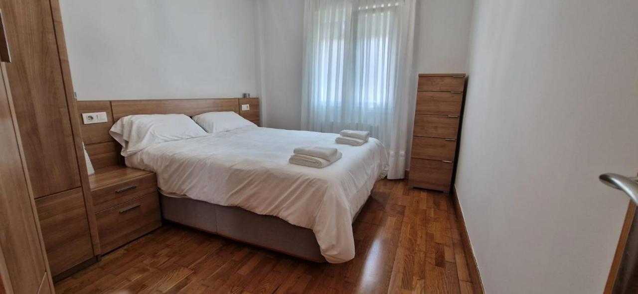 Family Apartment / Apartamento Familiar Getxo Buitenkant foto