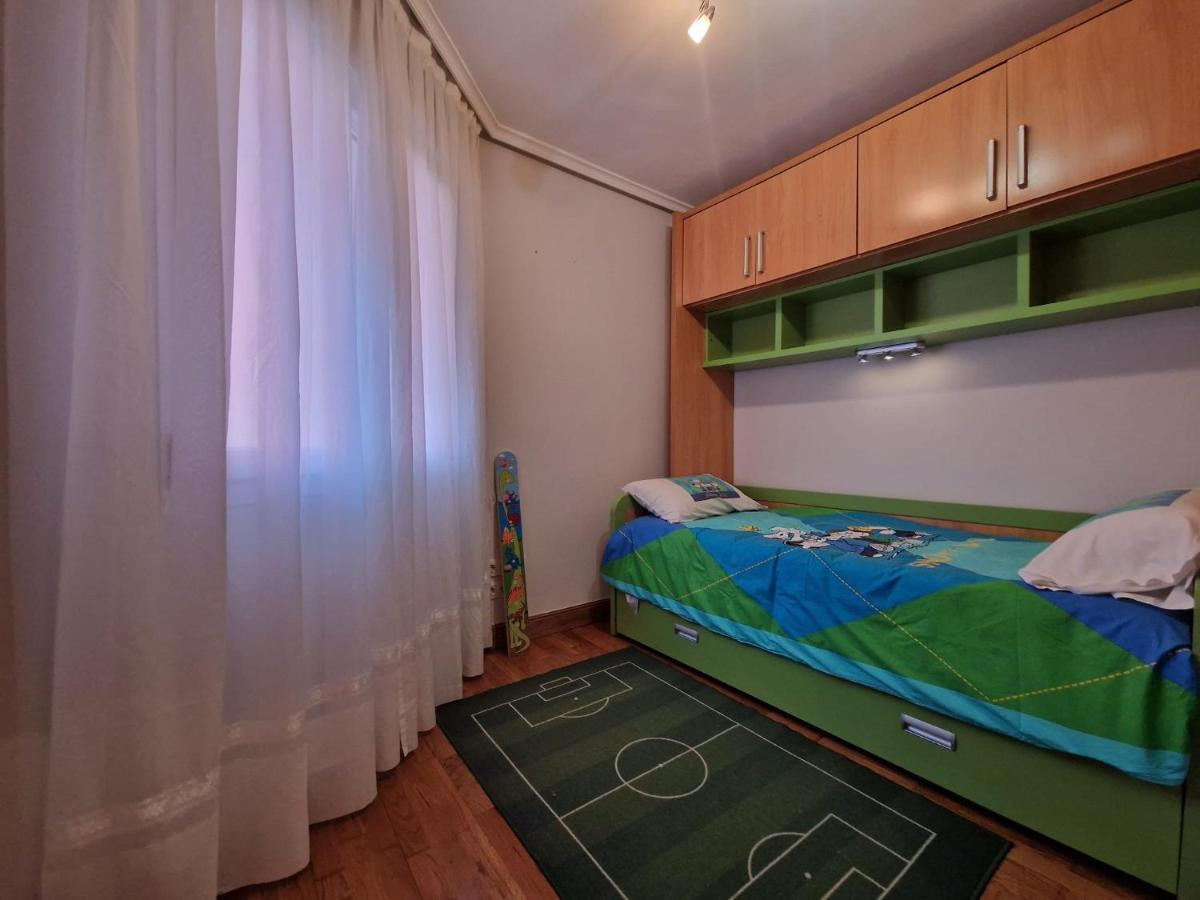 Family Apartment / Apartamento Familiar Getxo Buitenkant foto